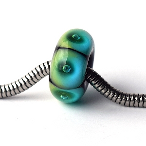 Studánky - vinutá perle s velkým průvlekem