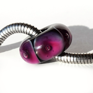 Studánky pink - vinutá perle s velkým průvlekem