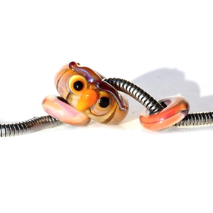 Sova- vinutá perle s velkým průvlekem Rezervace