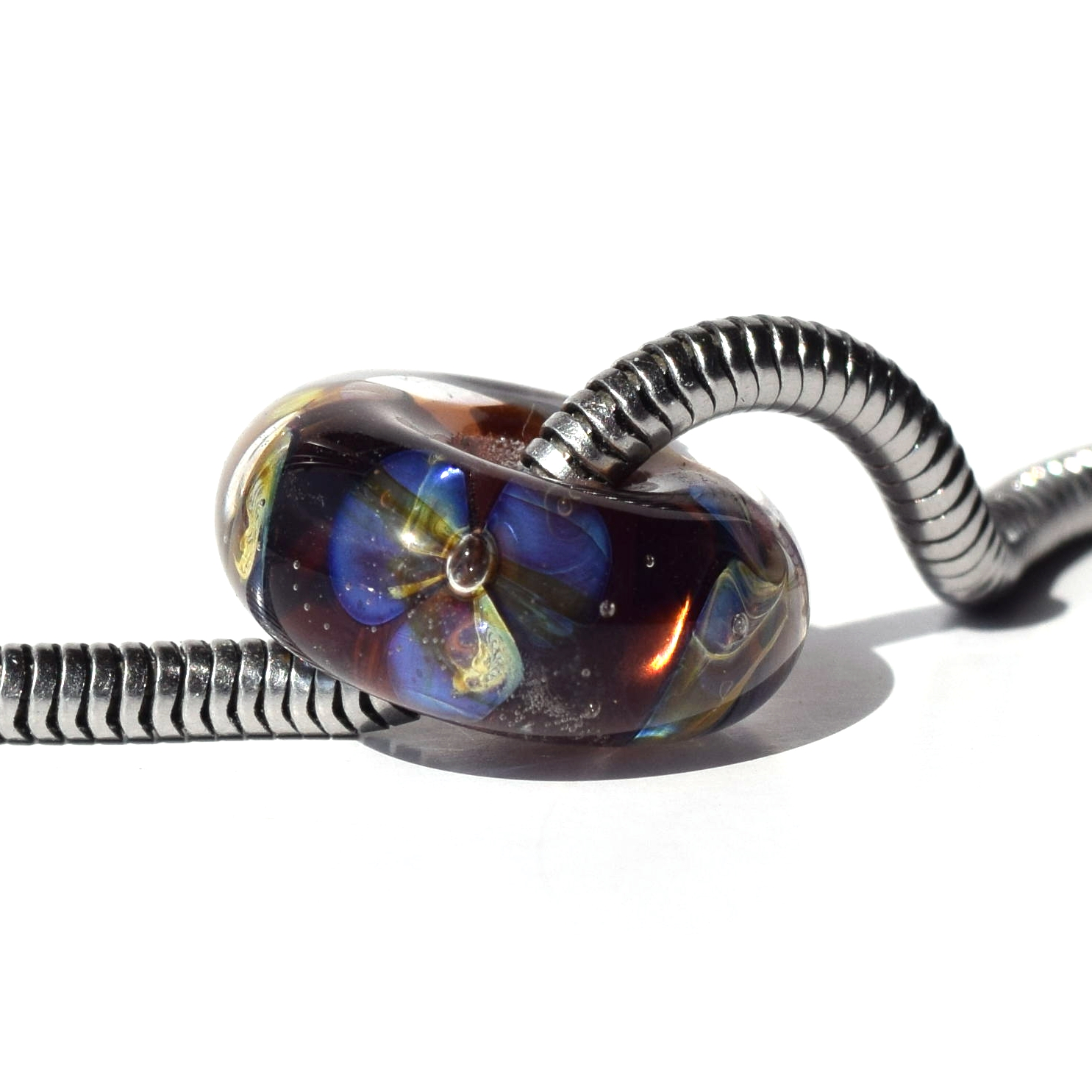 Afrodita - vinutá perle s velkým průvlekem - Obrázek 2