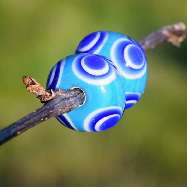 Keltský korálek s dvojitými očky - replika Štramberk - nález Šipka - Celtic beads