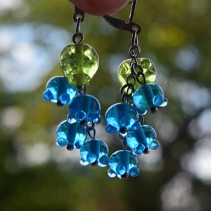 Pomněnky - náušnice s ručně vinutými perlemi - sklo a chirurgická ocel - Lampwork beads earrings with stainless steel hook - Greya